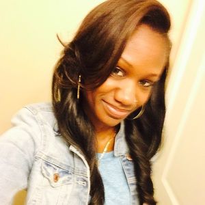 Meet your Posher, Keisha